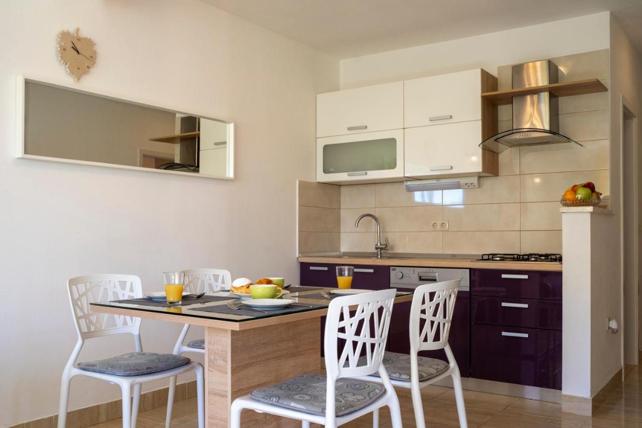 House Fidulic - Apartment The Lavender 룸바르다 외부 사진